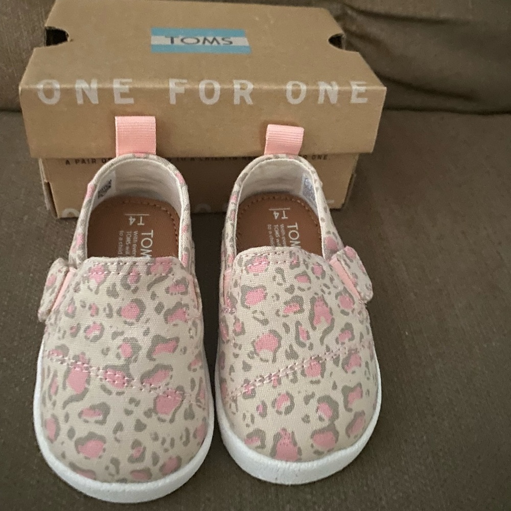 Avalon Pale Pink Bob Cat Toms T4